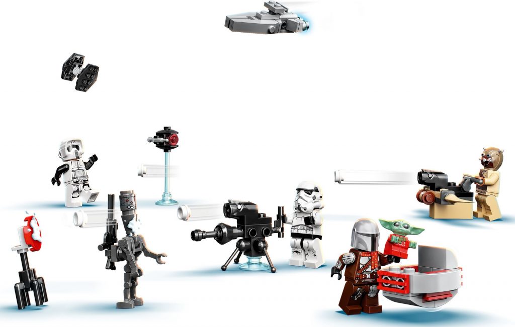 image showing the builds in action in the lego star wars advent calendar for 2021