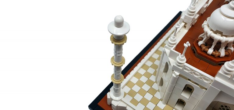 image showing the minaret build of the lego architecture taj mahal set